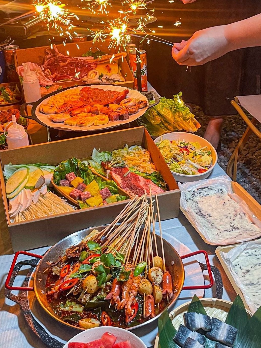 场地封面-旅岛露营·烤肉火锅·年会团建·生日派对