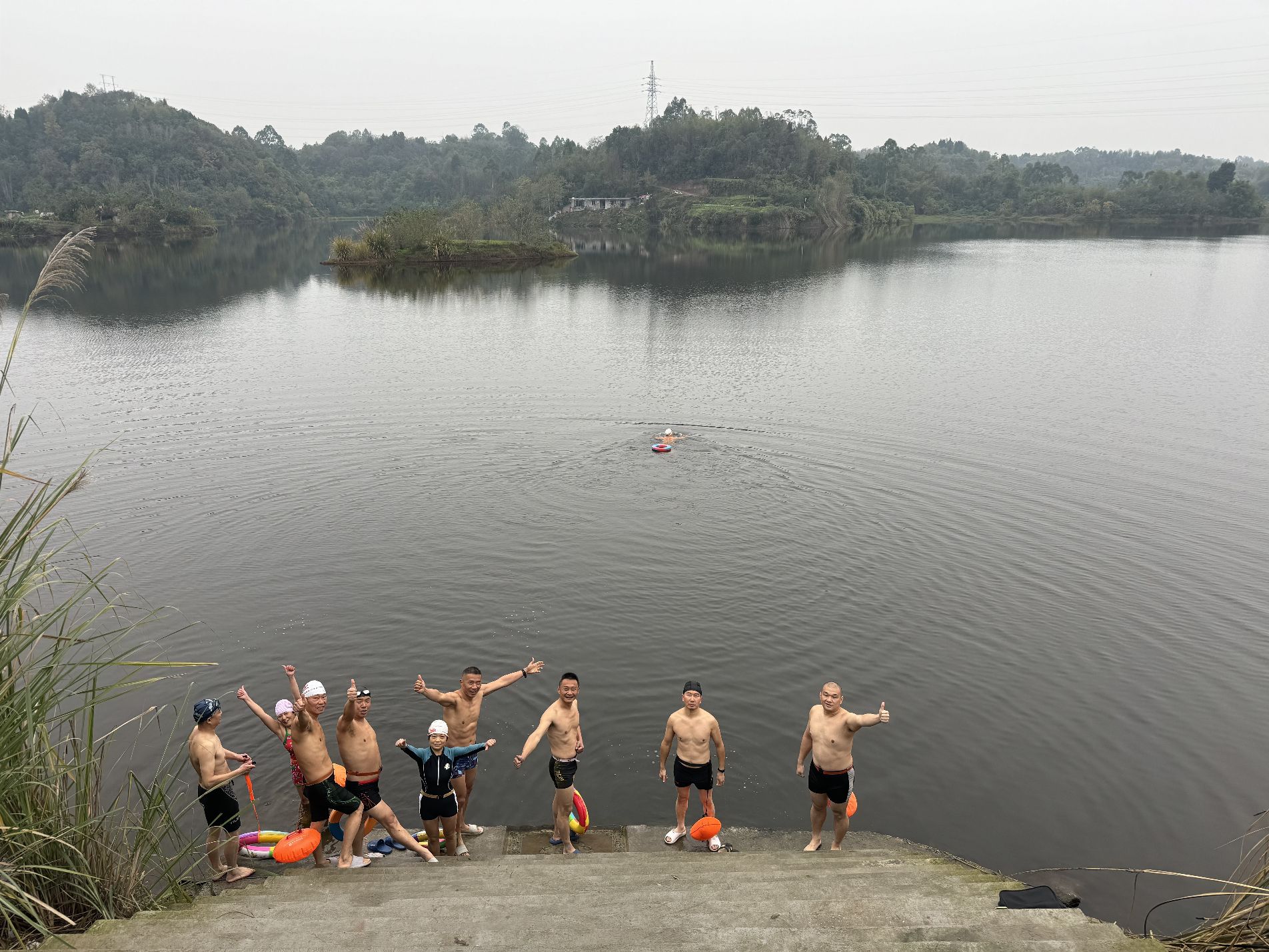场地封面-重庆市铜梁区游泳协会训练基地