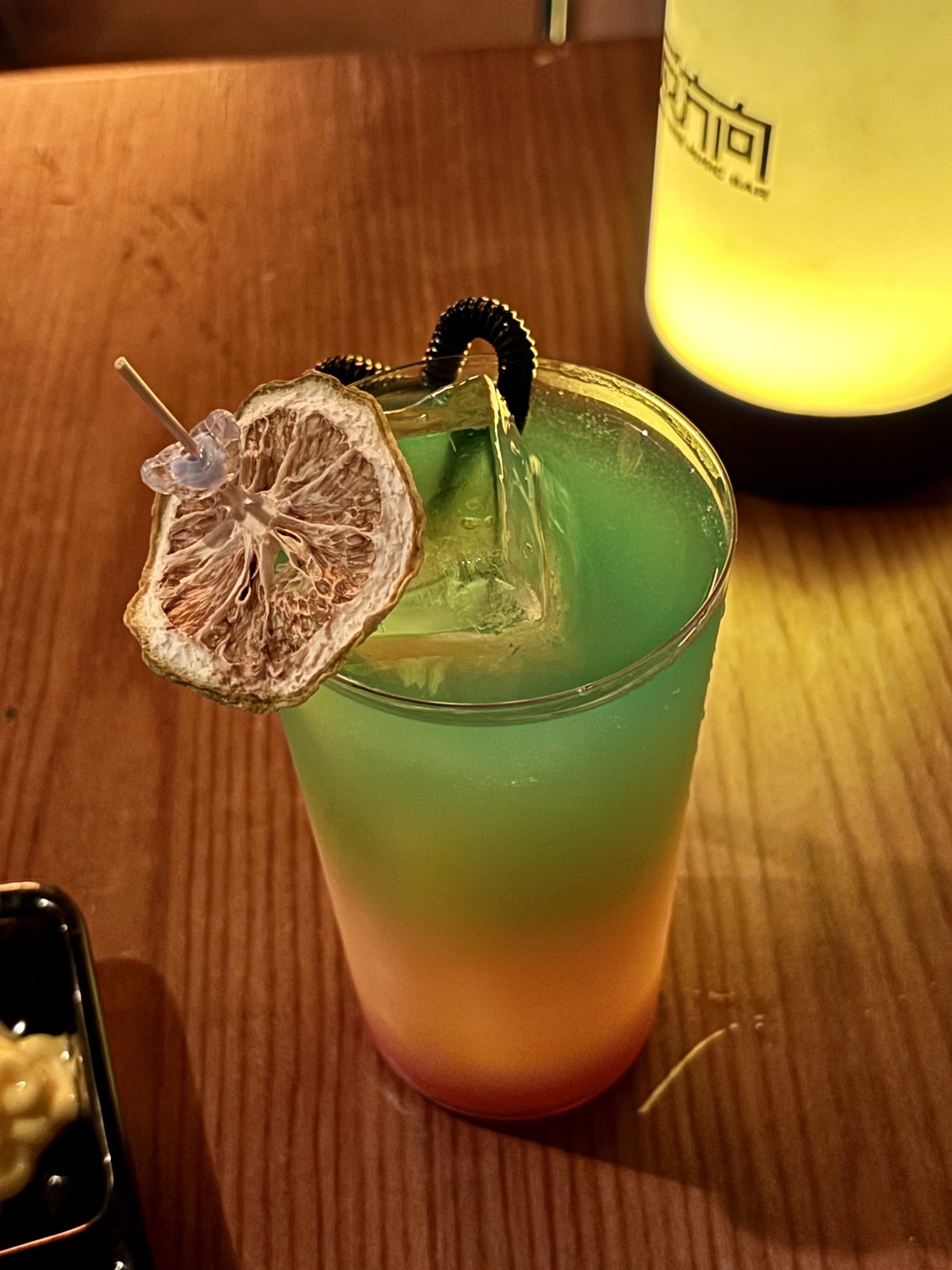 场地封面-反方向酒吧