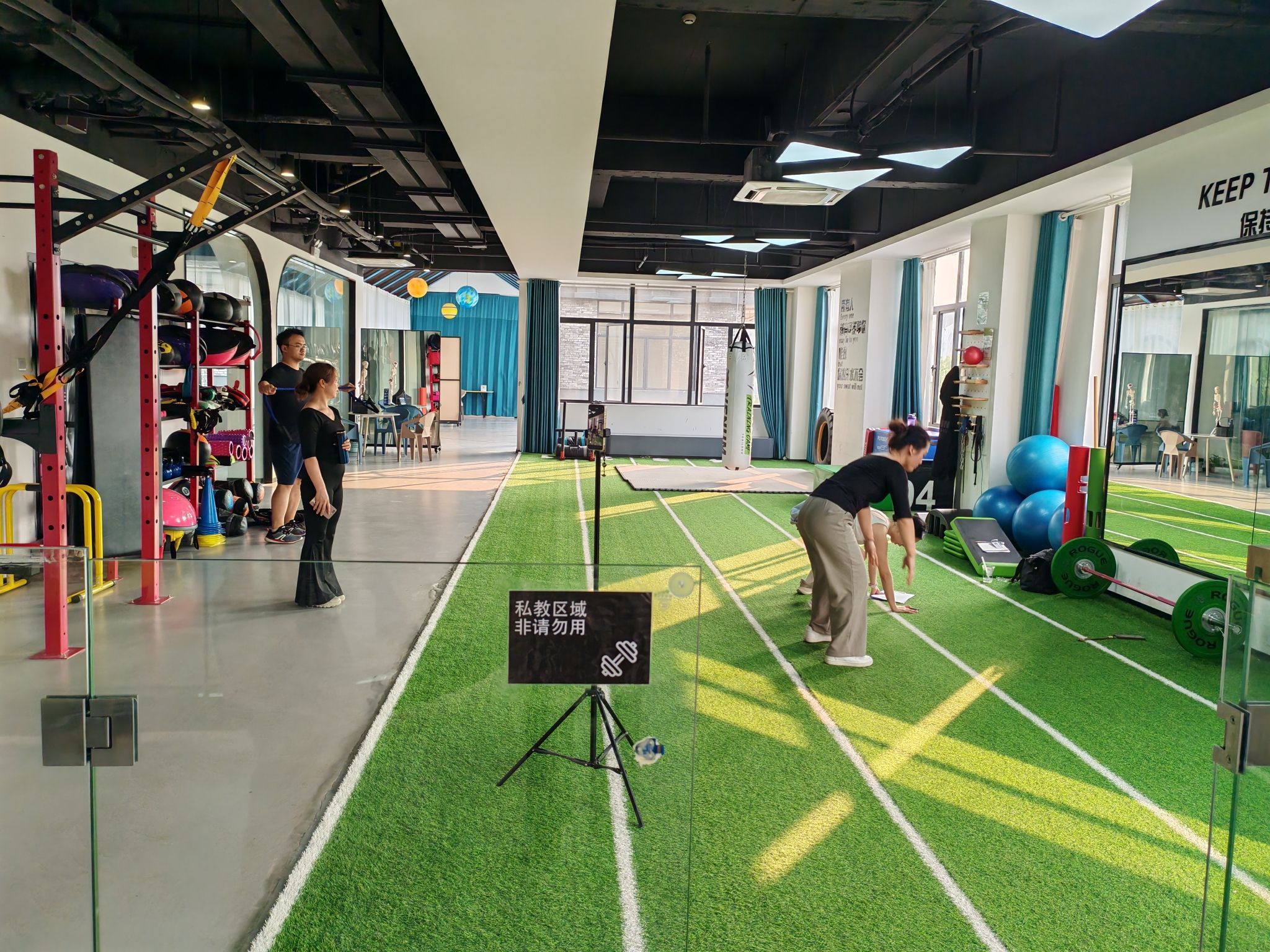 潮人会游泳健身俱乐部(七星店)