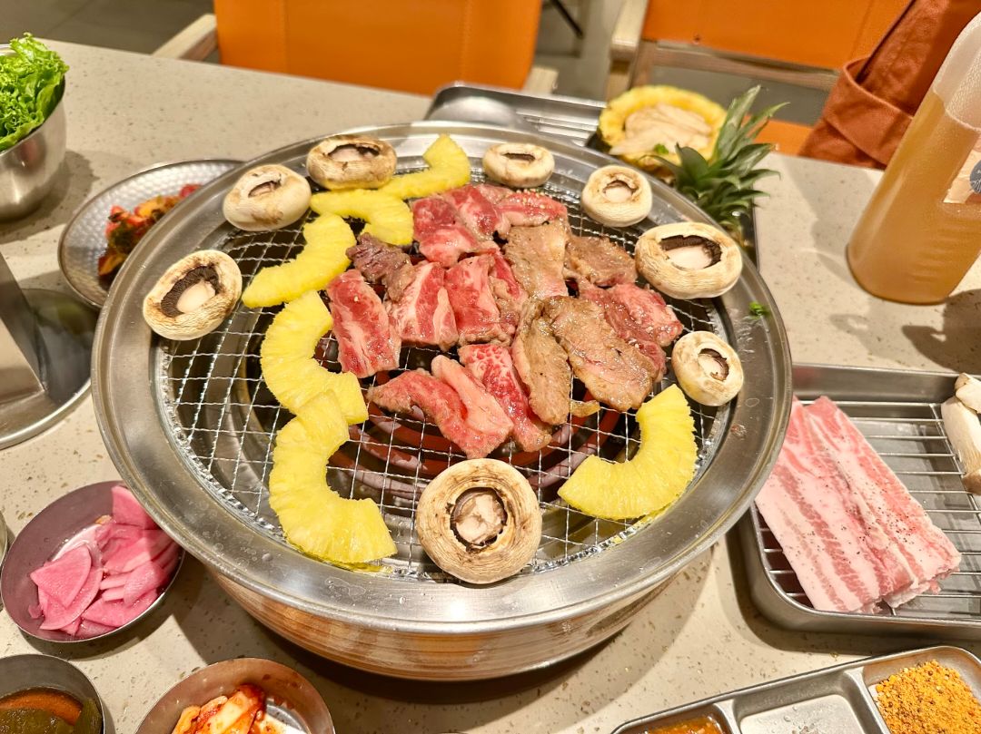 蚂蚁洞烤肉(长沙首店)