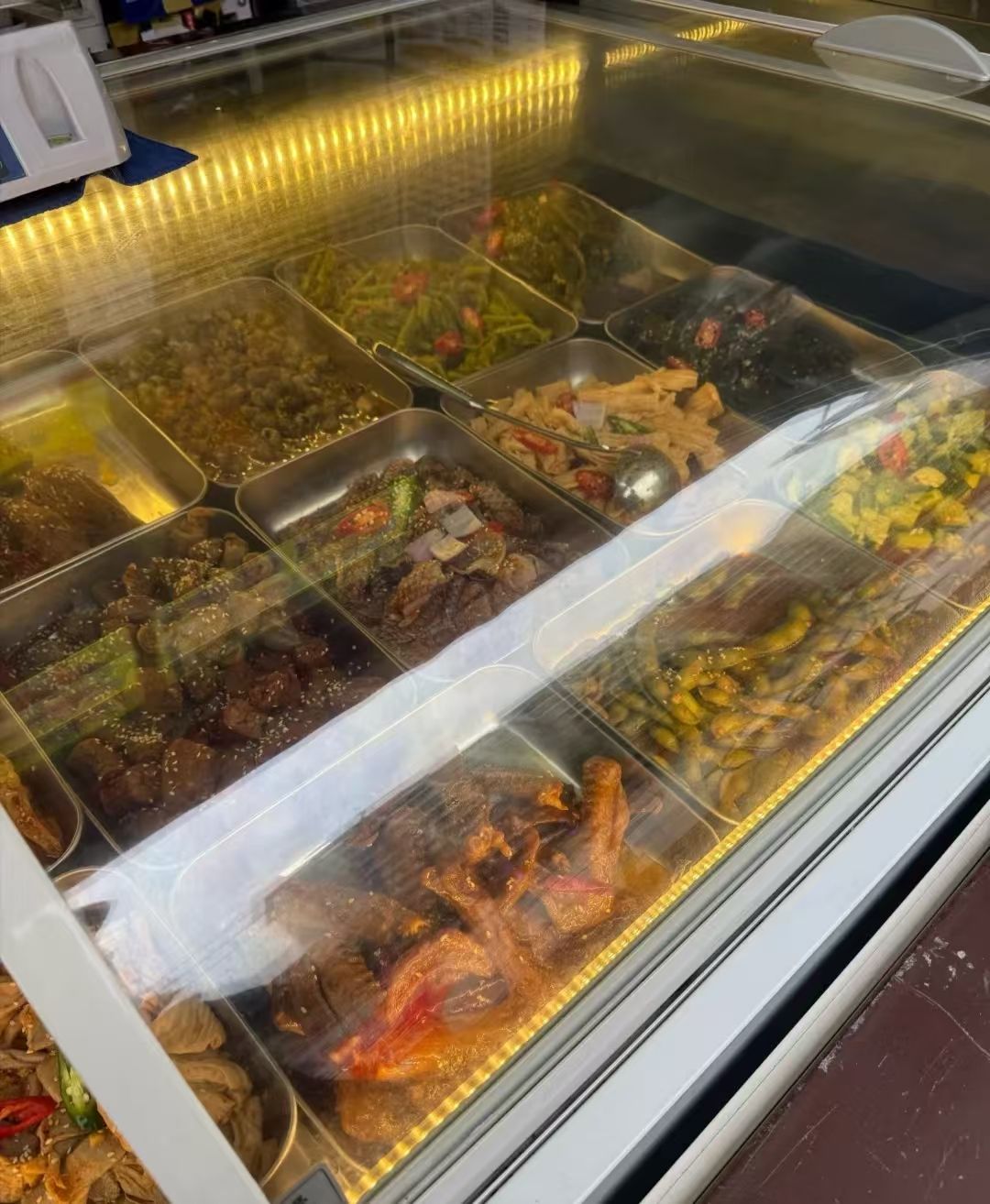 阿买酸辣凤爪(凤翔市集店)