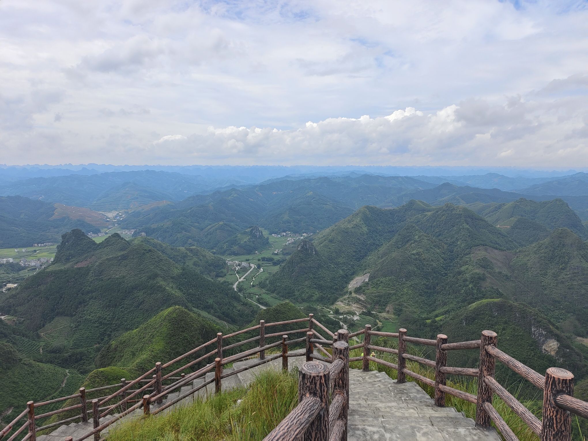 凤塘村观景台景点图片