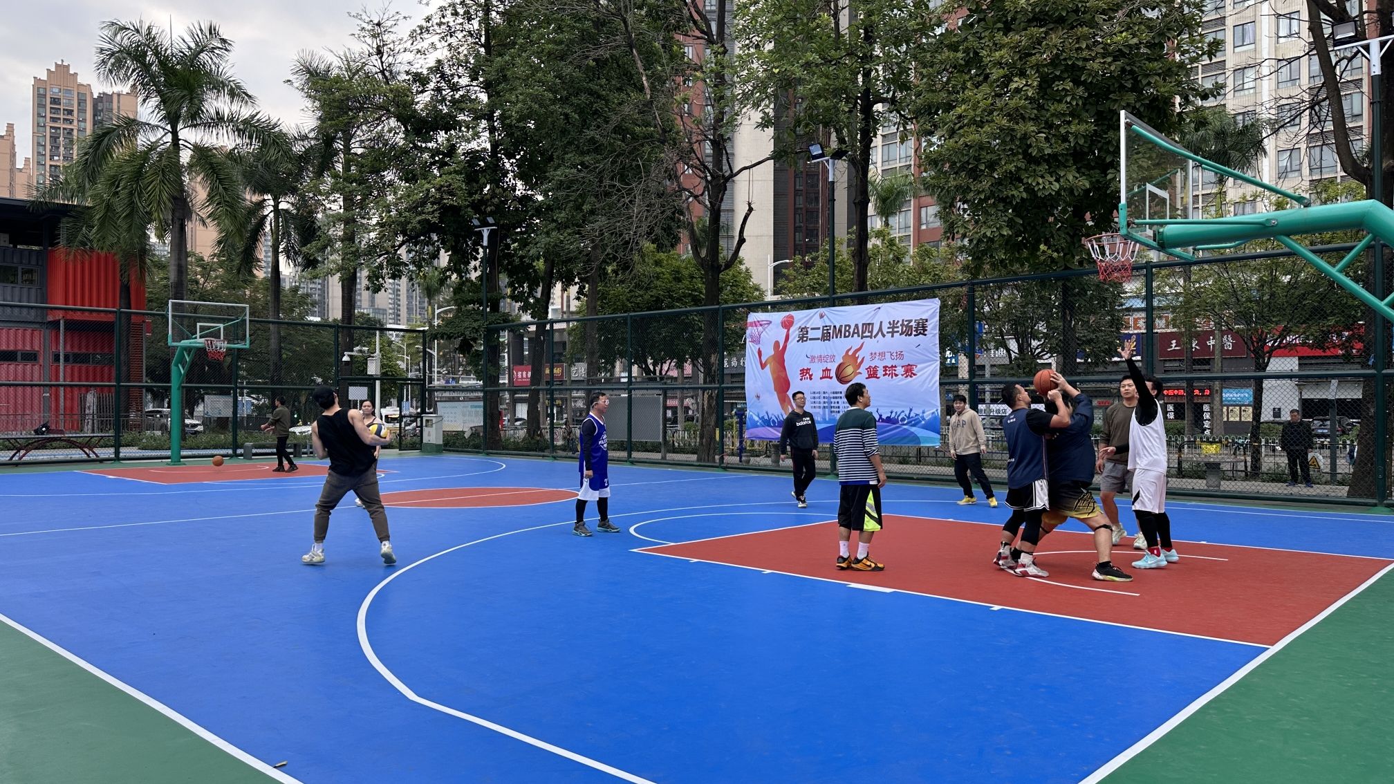 场地封面-日出慢城篮球场