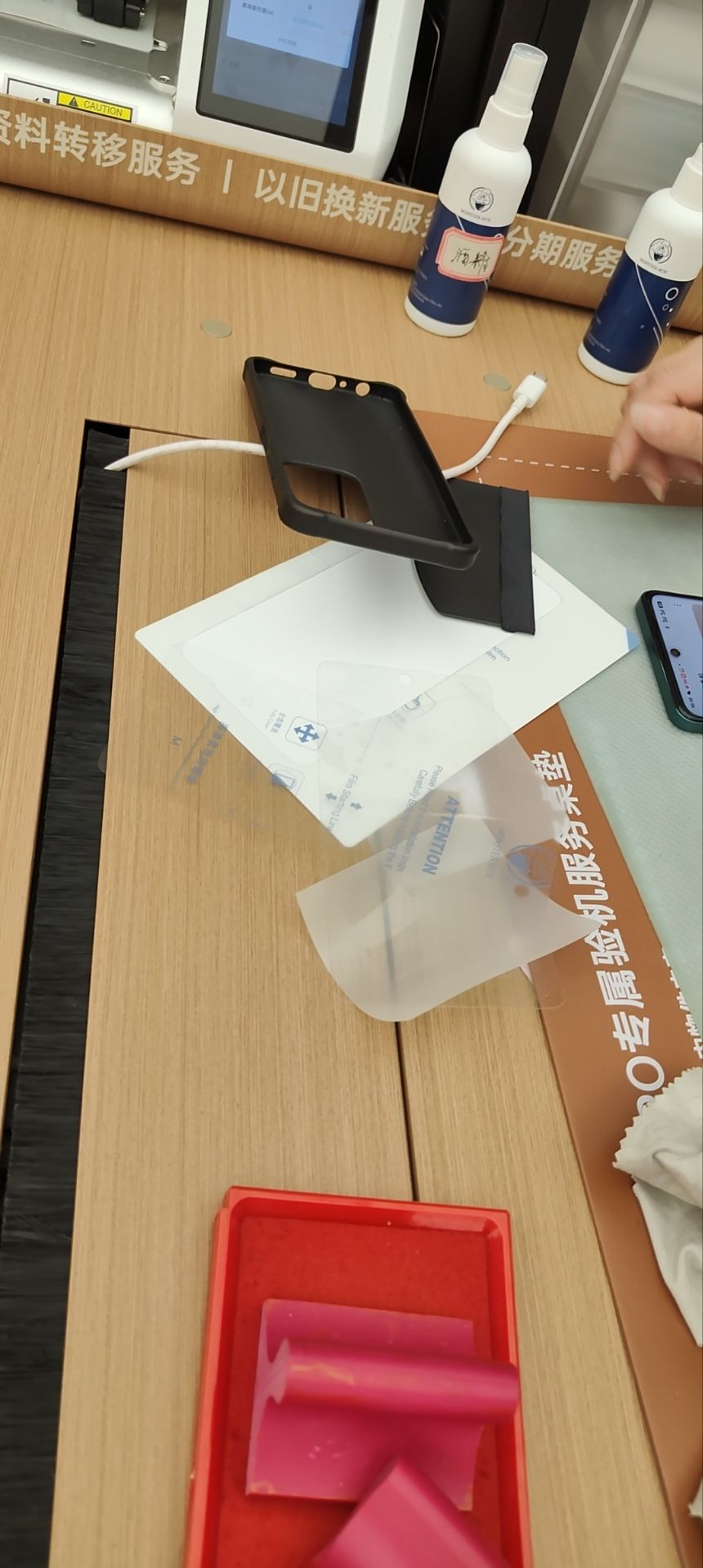 OPPO官方授权体验店(六安金安区银泰百货店)