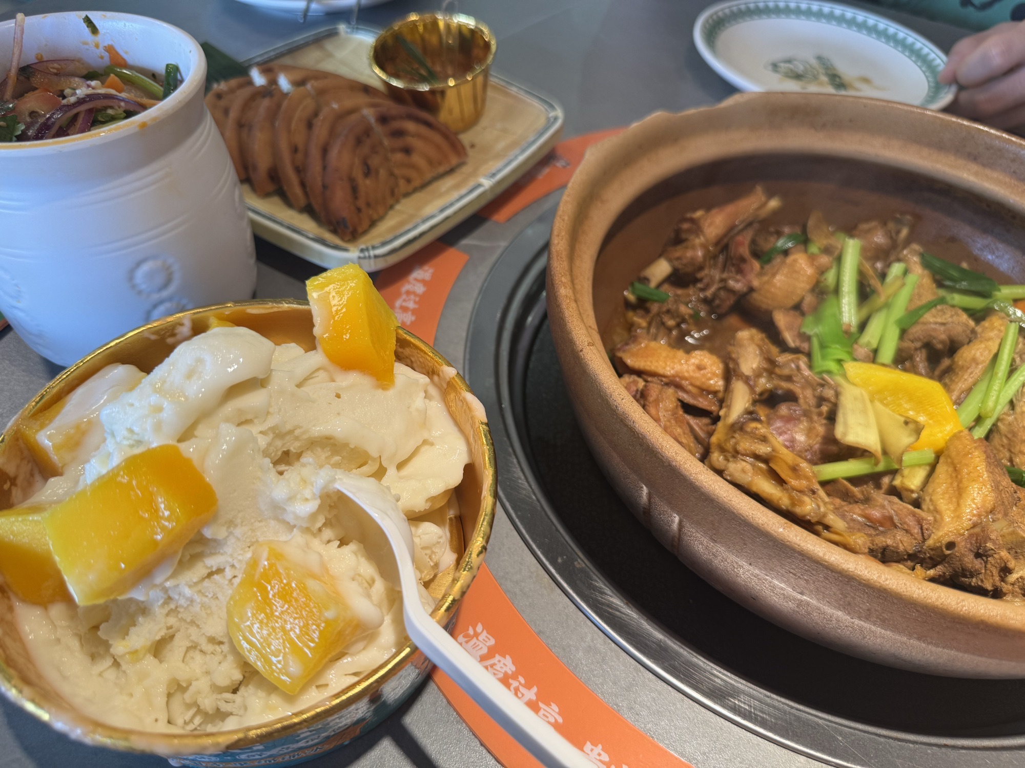 琼嗲香草鸭·海南大排档(西岛店)