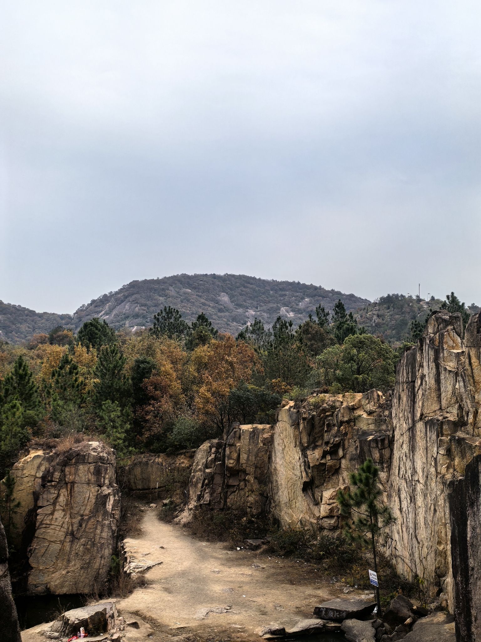 老鹰谷打卡地旅行图片 1
