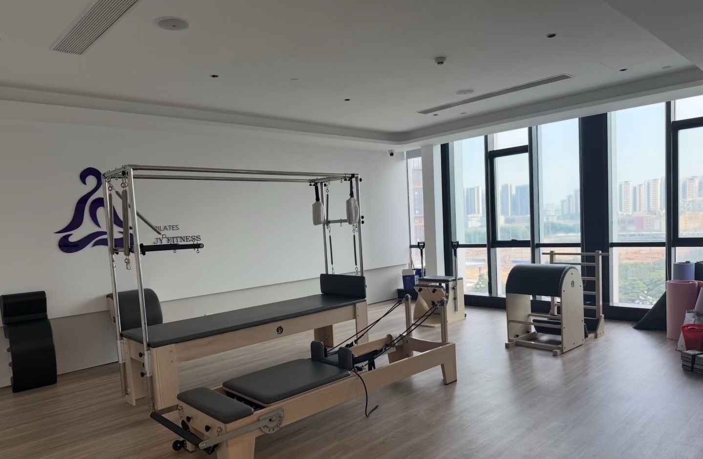 场地封面-極月动能游泳健身Fitness(萝岗奥园店)