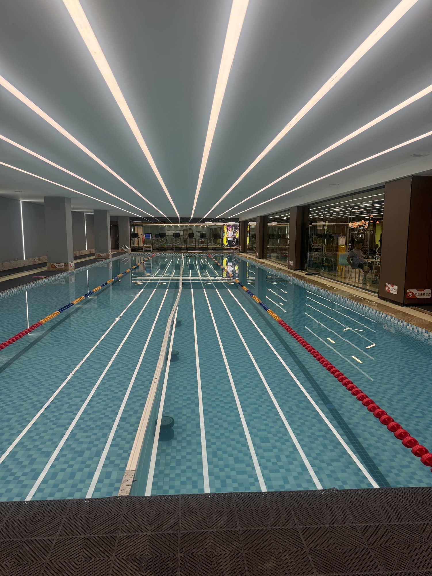 场地封面-星耀力量游泳健身俱乐部