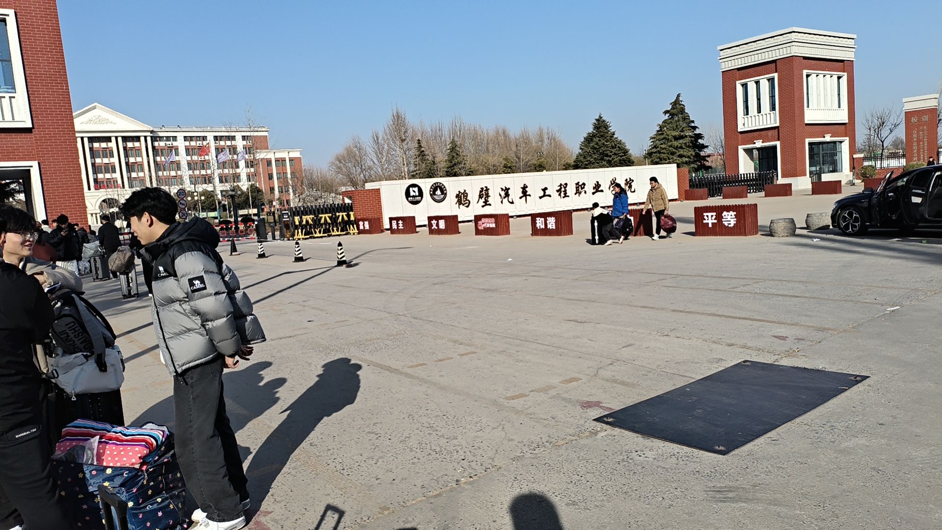 鹤壁汽车工程职业学院(建设中)