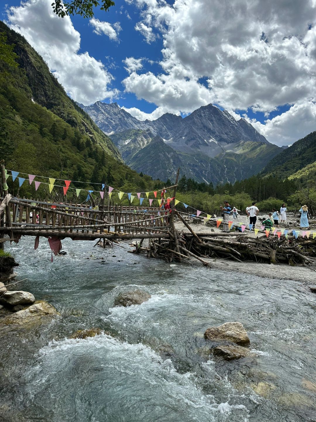 理小路雷神王网红瀑布旅行图片 3