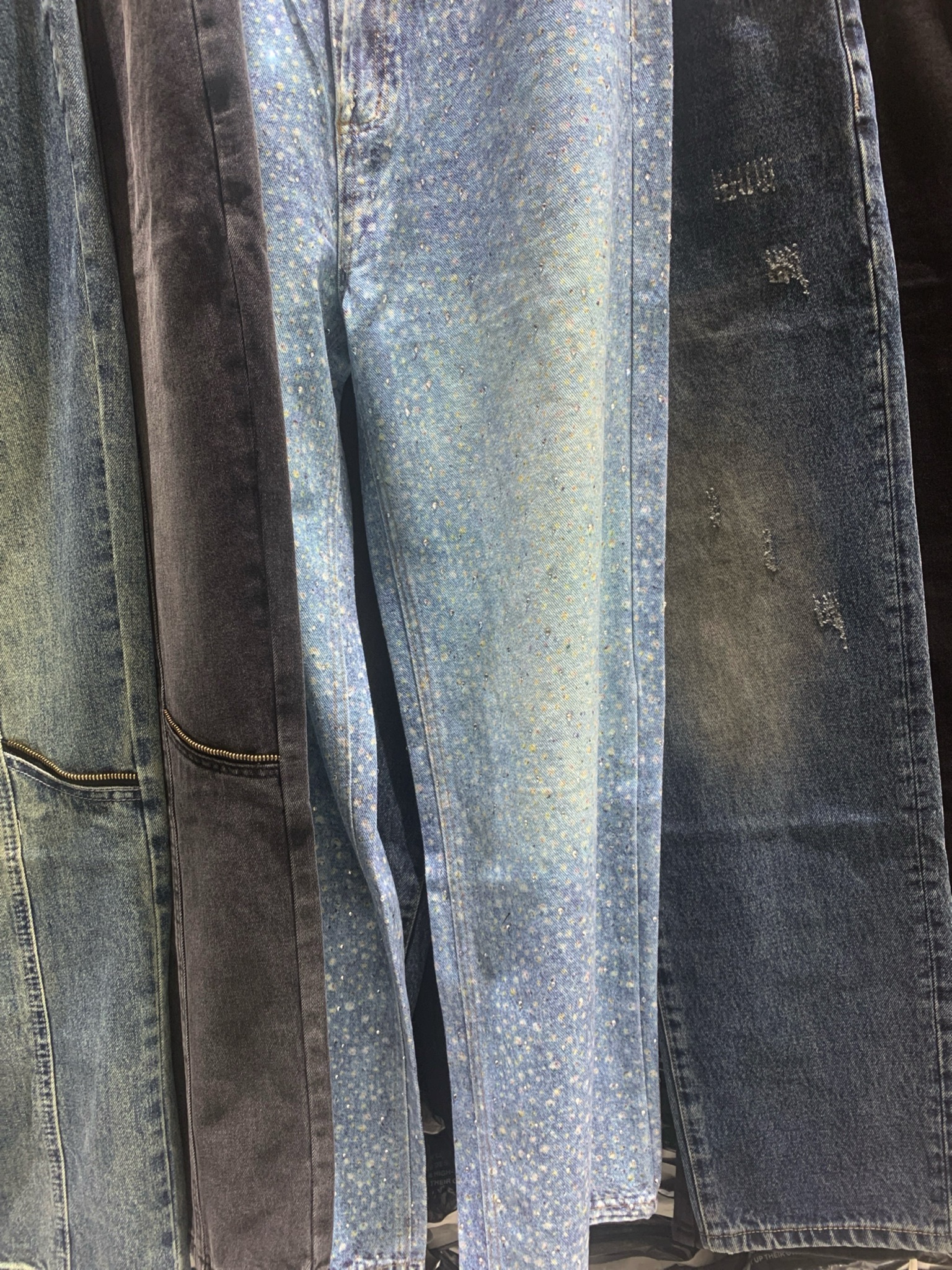 爷们服装(阜阳国际服装城店)