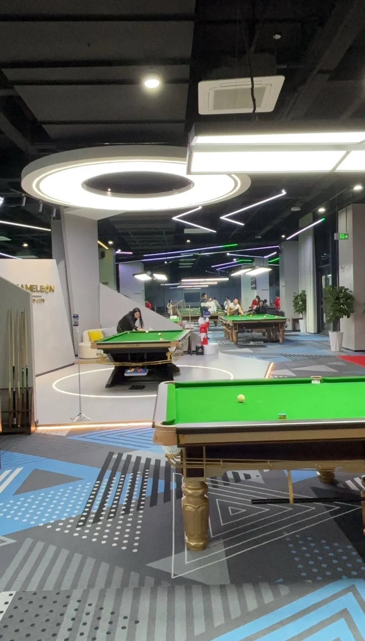 场地封面-变色龙桌球俱乐部