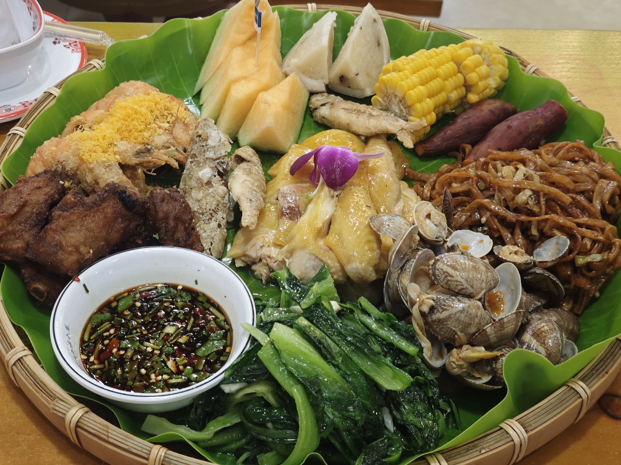 椰哆哆·海鲜·簸箕饭(天涯海角店)
