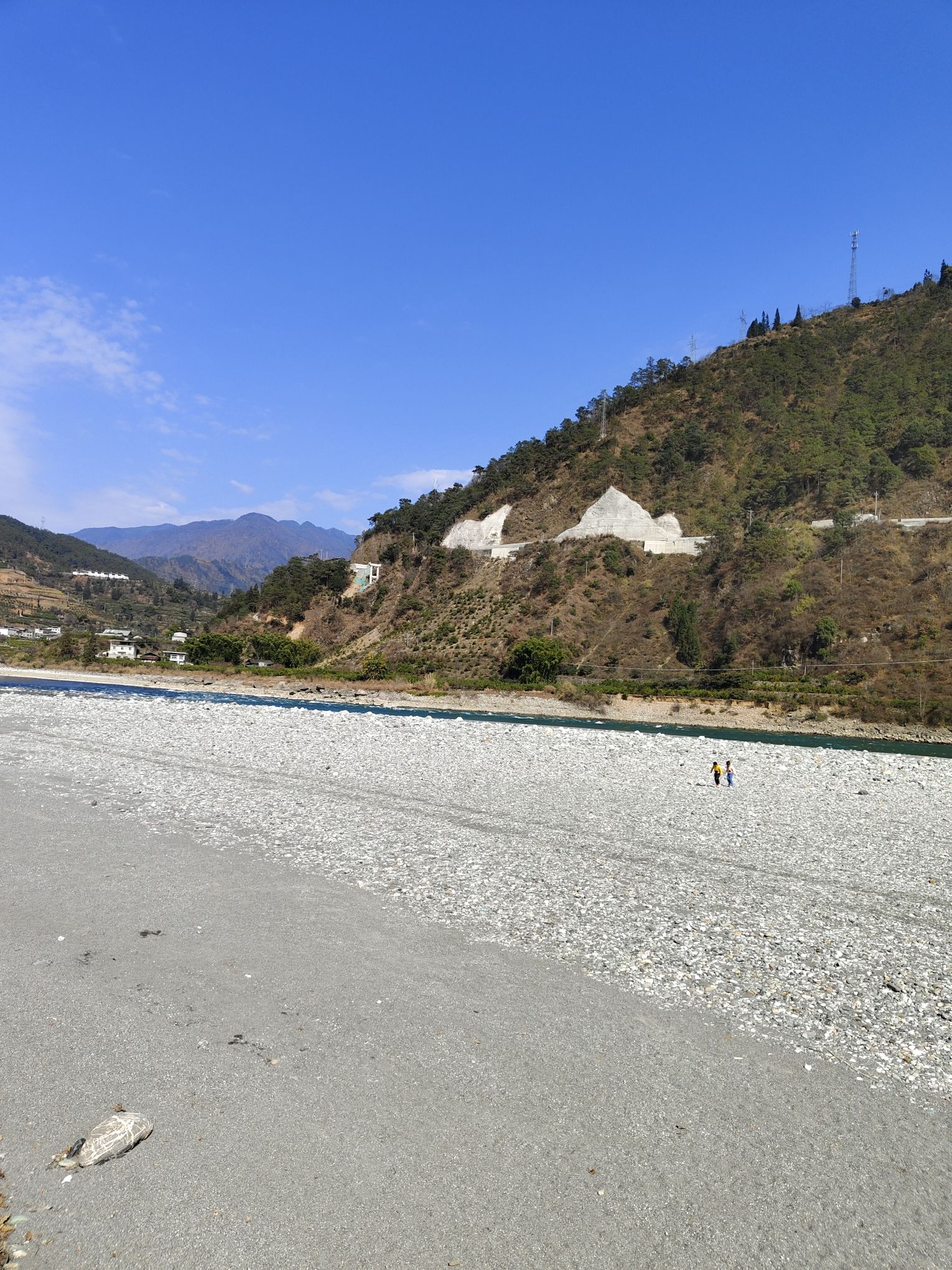 红军渡雕塑旅行图片 3
