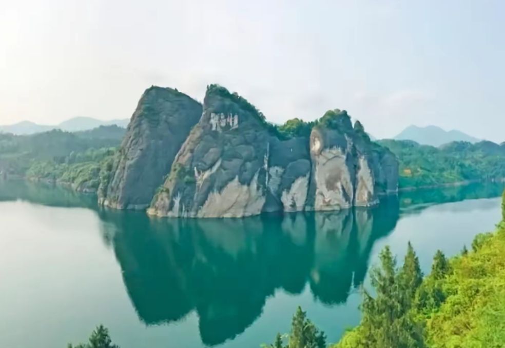 百合宫实景照片