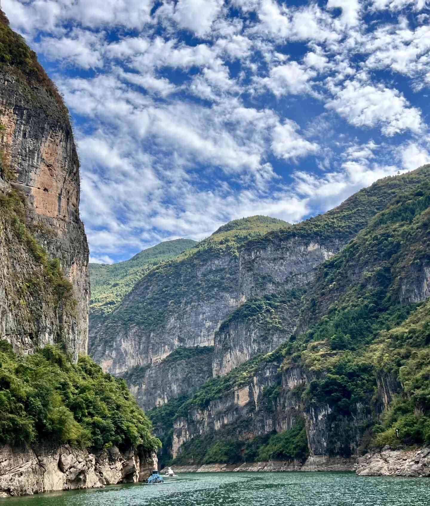巫山神女景区巫峡红叶步道旅行图片 3