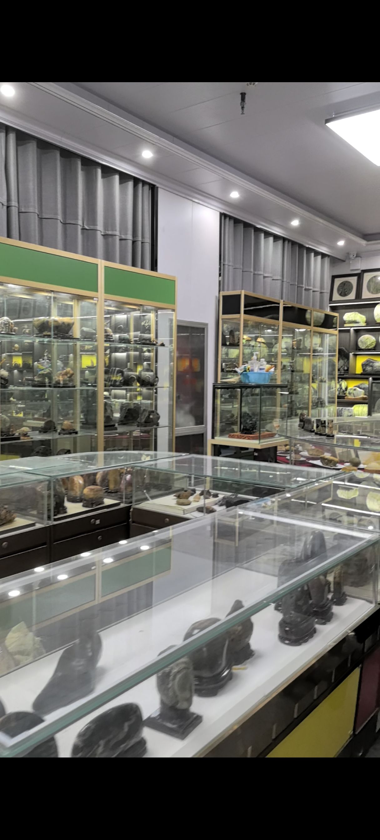 鹰城赏石博物馆旅行图片 1