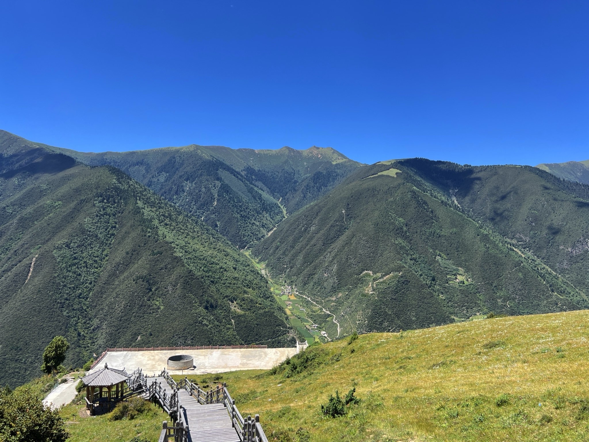 王家寨美斯基观景台(睡美人)旅行图片 1