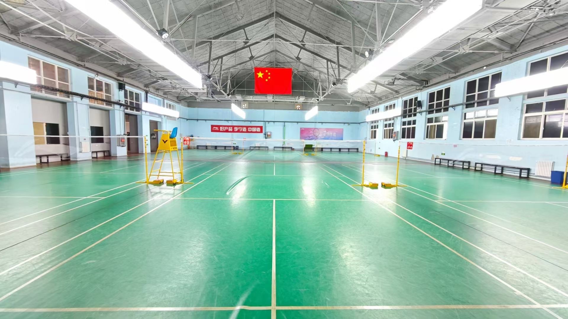 场地封面-伟业羽毛球馆