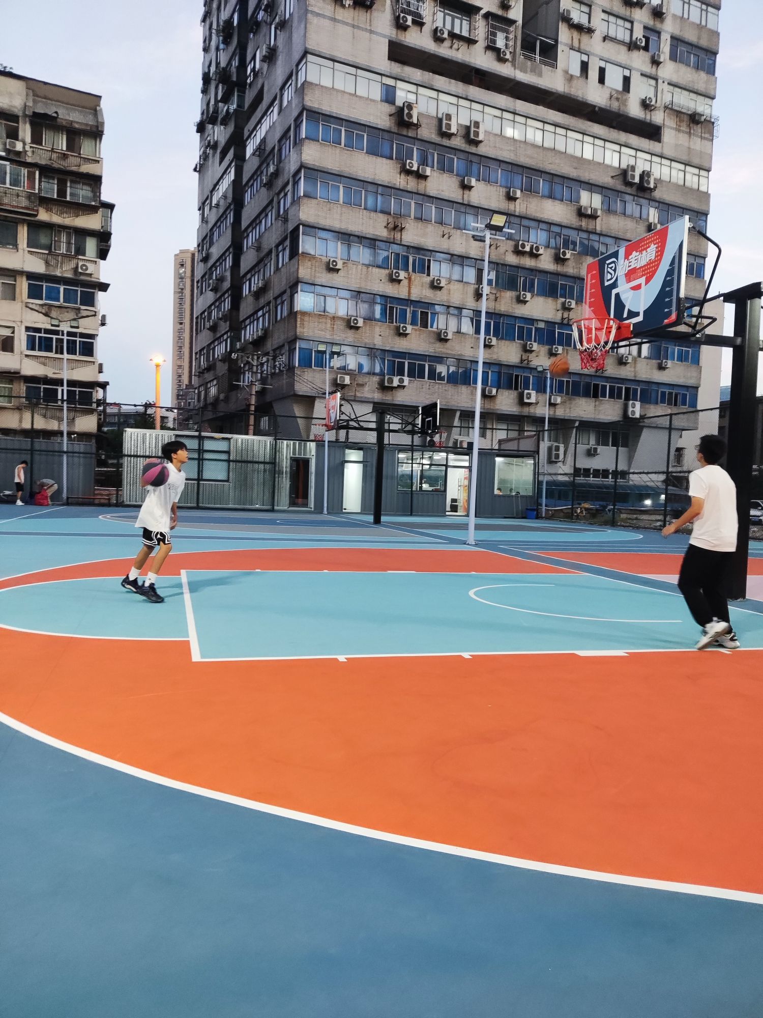 场地封面-动宝体育篮球馆(台北路店)