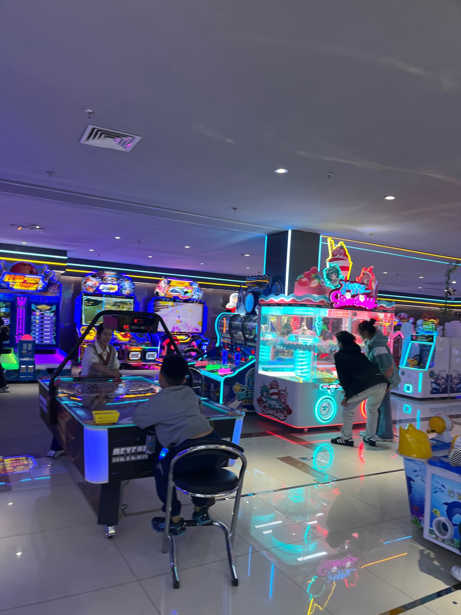 小神龙动漫(天一悦尚店)