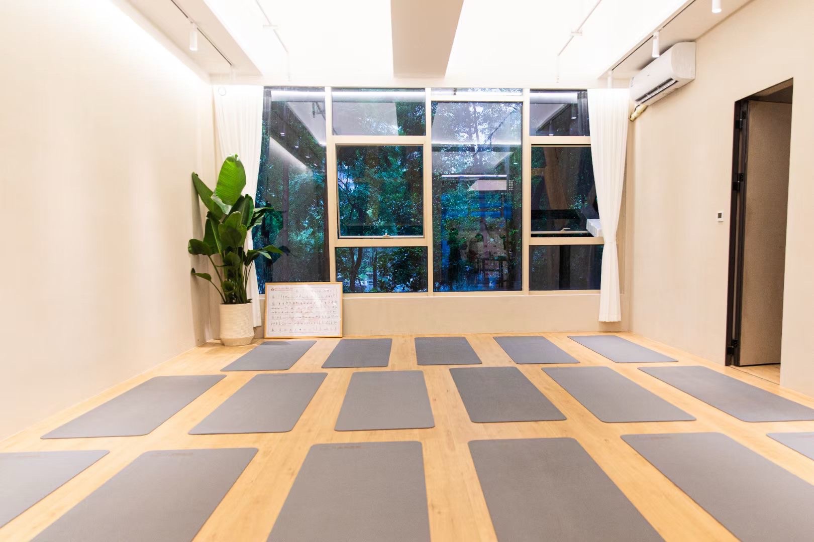 场地封面-伽南瑜伽馆