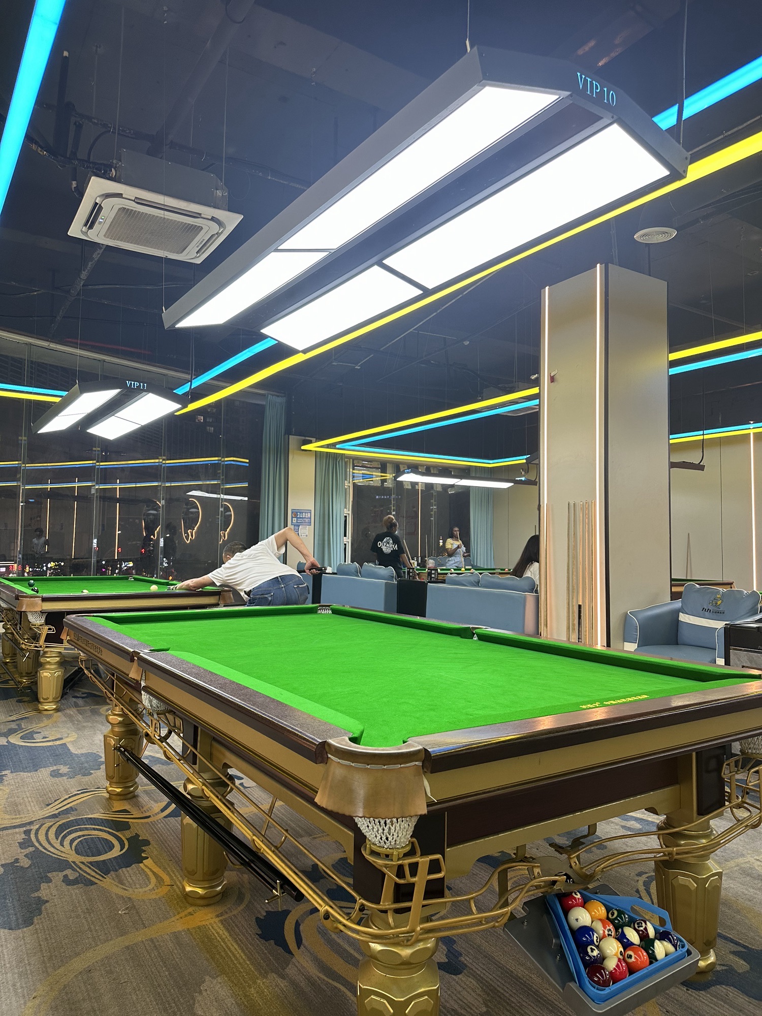 场地封面-九九台球俱乐部
