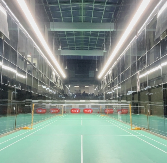 场地封面-睿能瑞思羽毛球馆