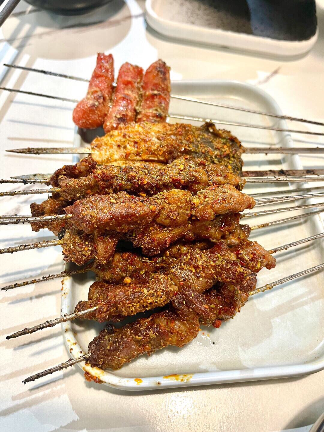 难寻烧烤·江湖菜餐厅