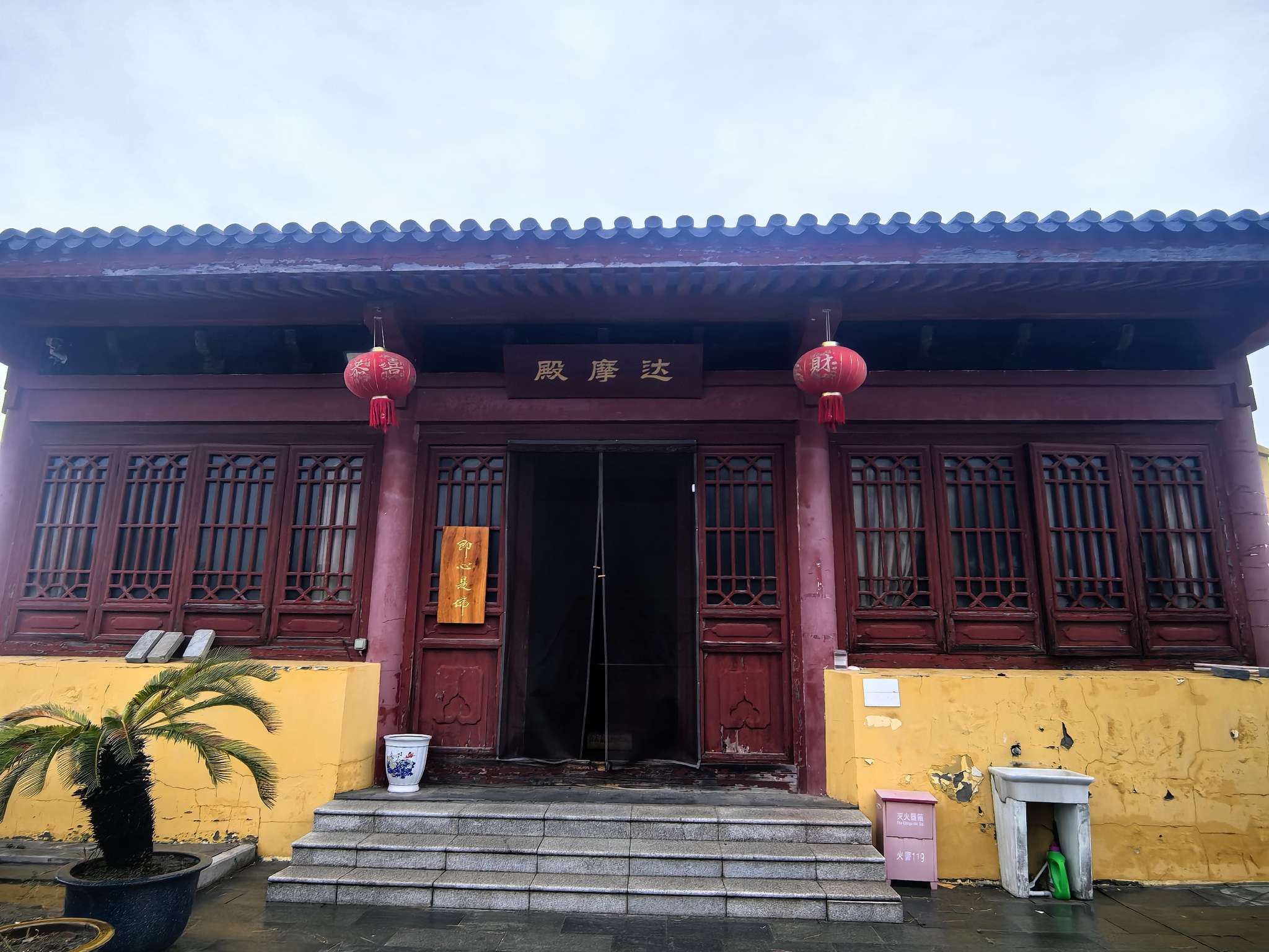 达摩殿实景照片