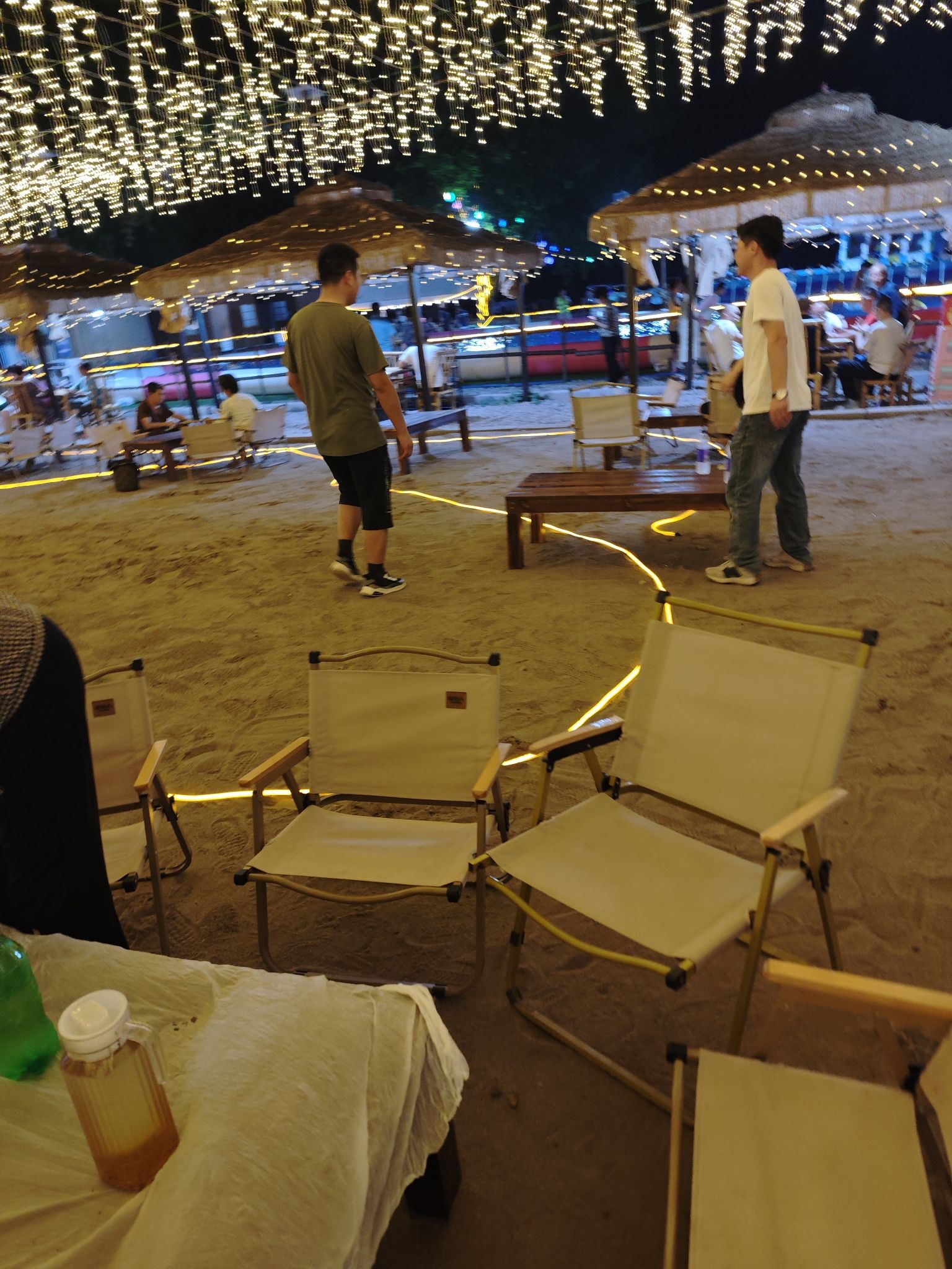 阳光里沙滩旅行图片 1