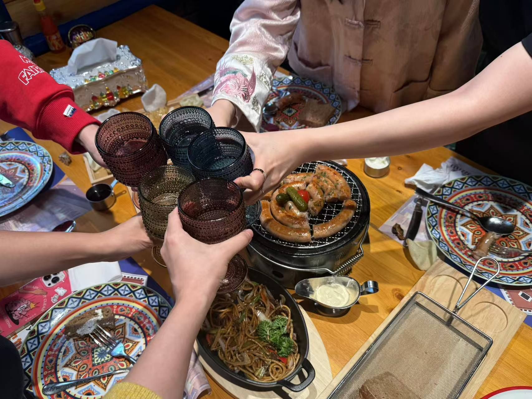 伏尔加庄园俄式音乐餐厅 - 蔬园乡便民圈栖邻生活圈餐饮服务服务点实景照片