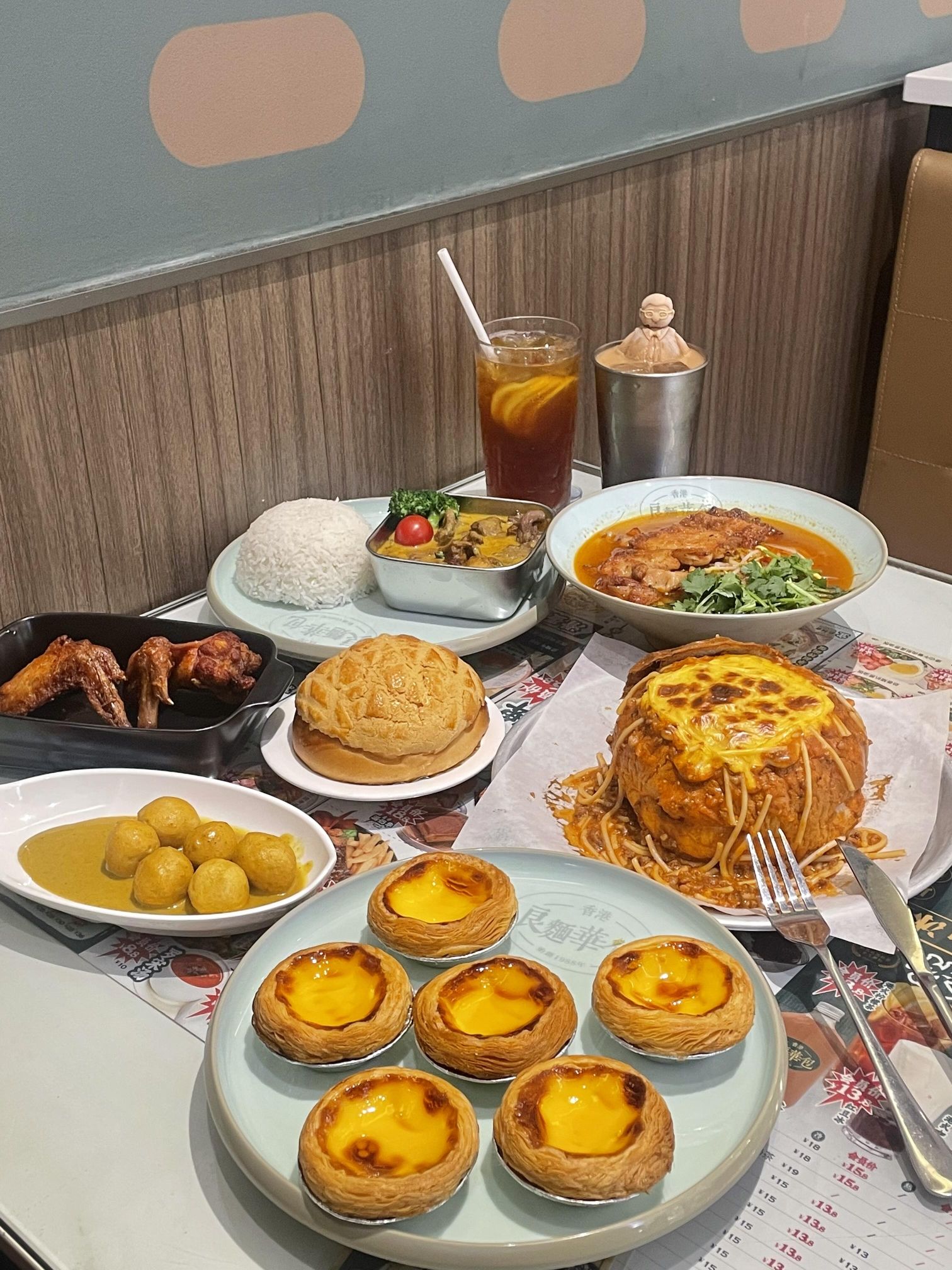 香港良华面包冰室(盈信店)