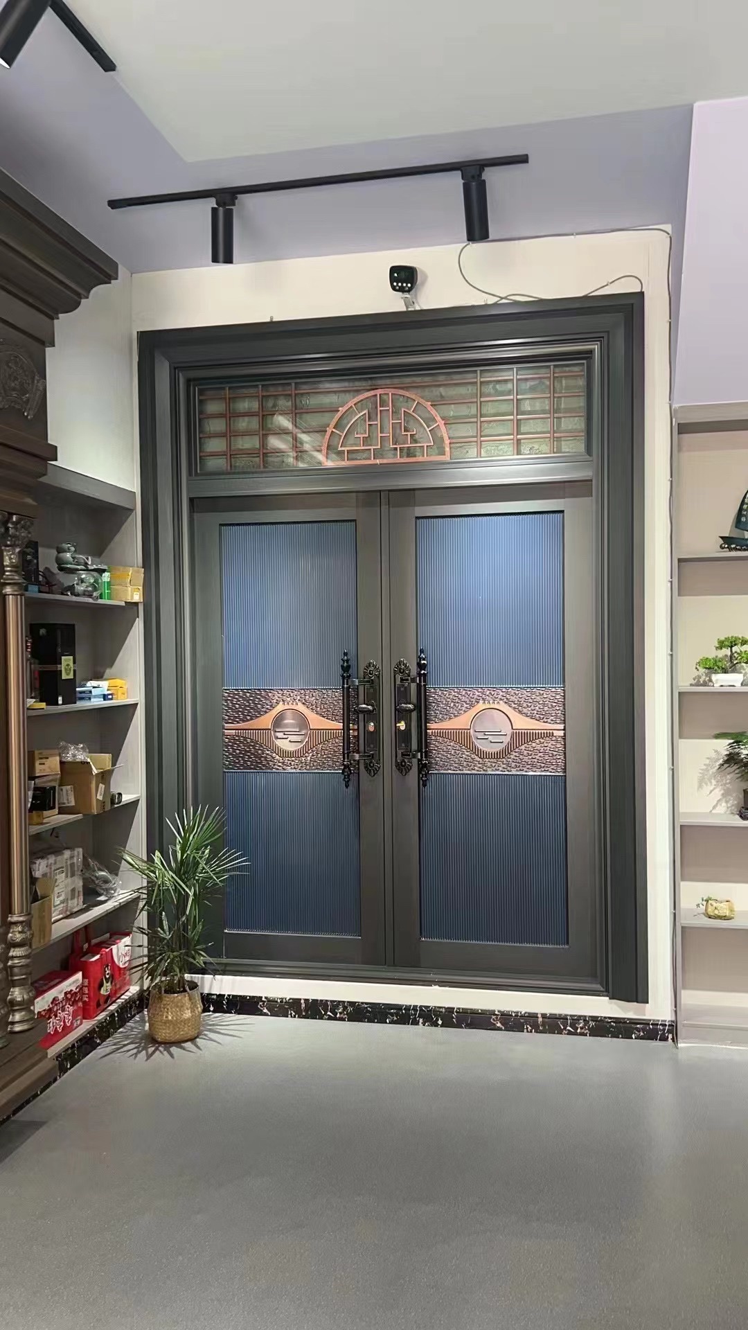 建发门业.全屋定制
