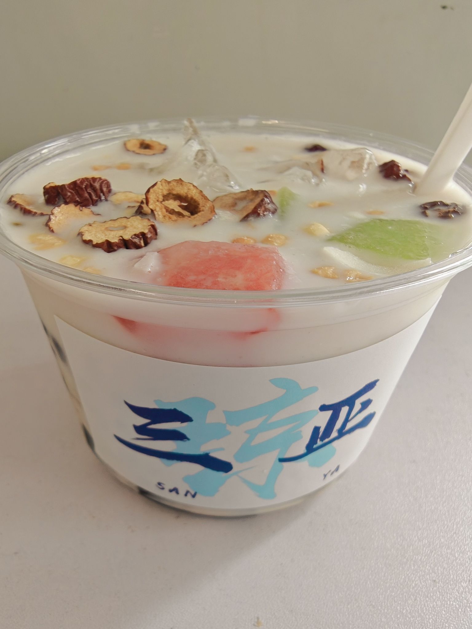 张小巷鲜椰奶清补凉