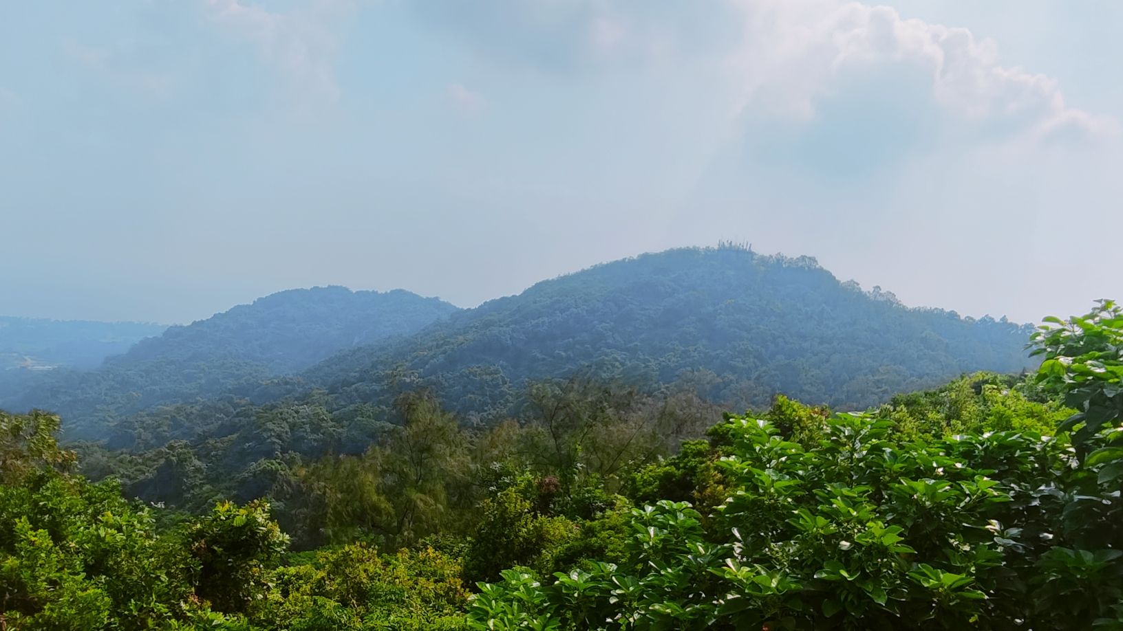 海南第一山