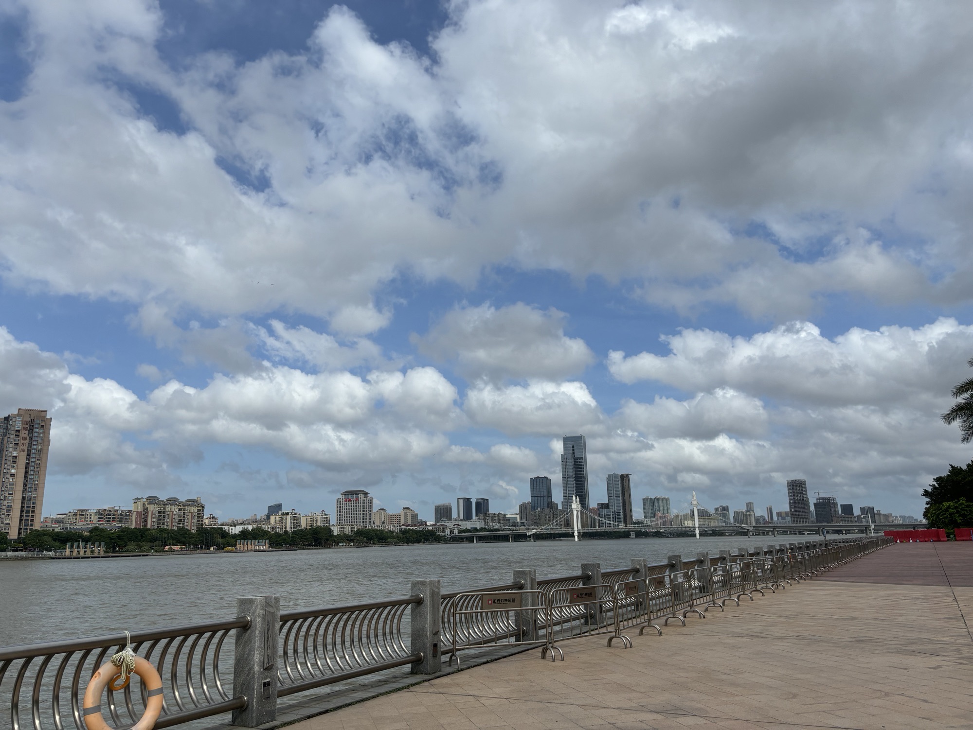 正方滨河体育公园