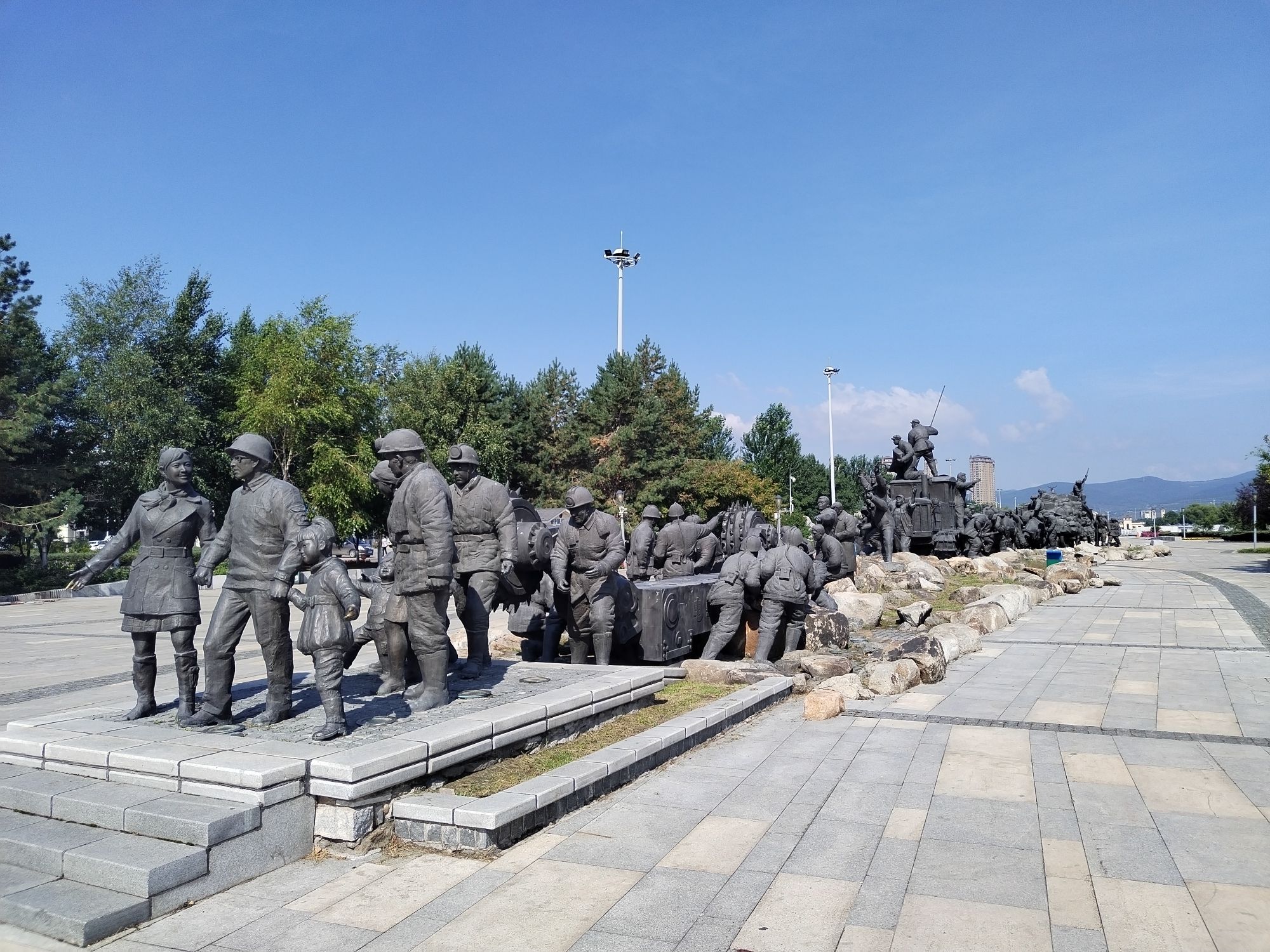 雕塑广场旅行图片 1