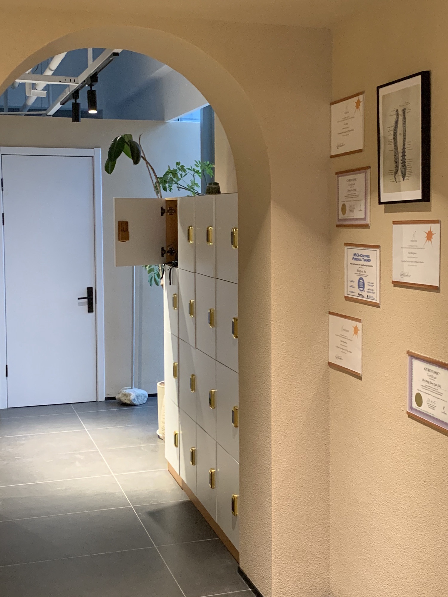 场地封面-己合.普拉提婵柔.运动工作室(奥体店)