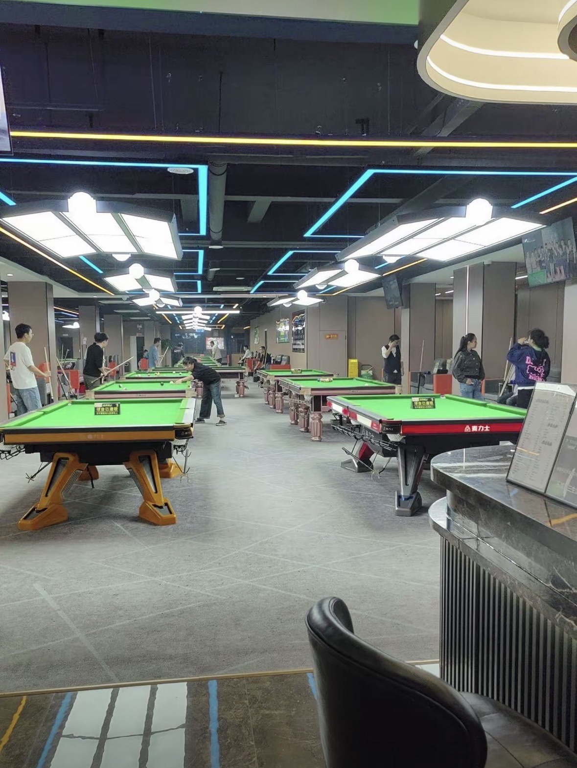 场地封面-乐域台球俱乐部