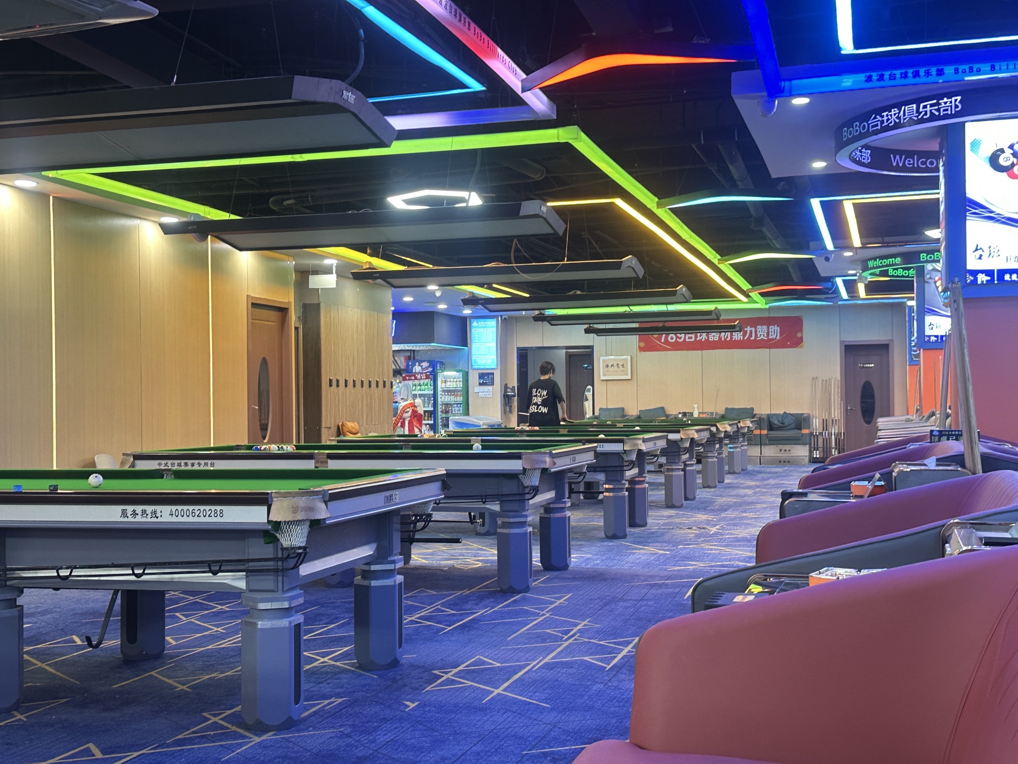 场地封面-波波台球俱乐部
