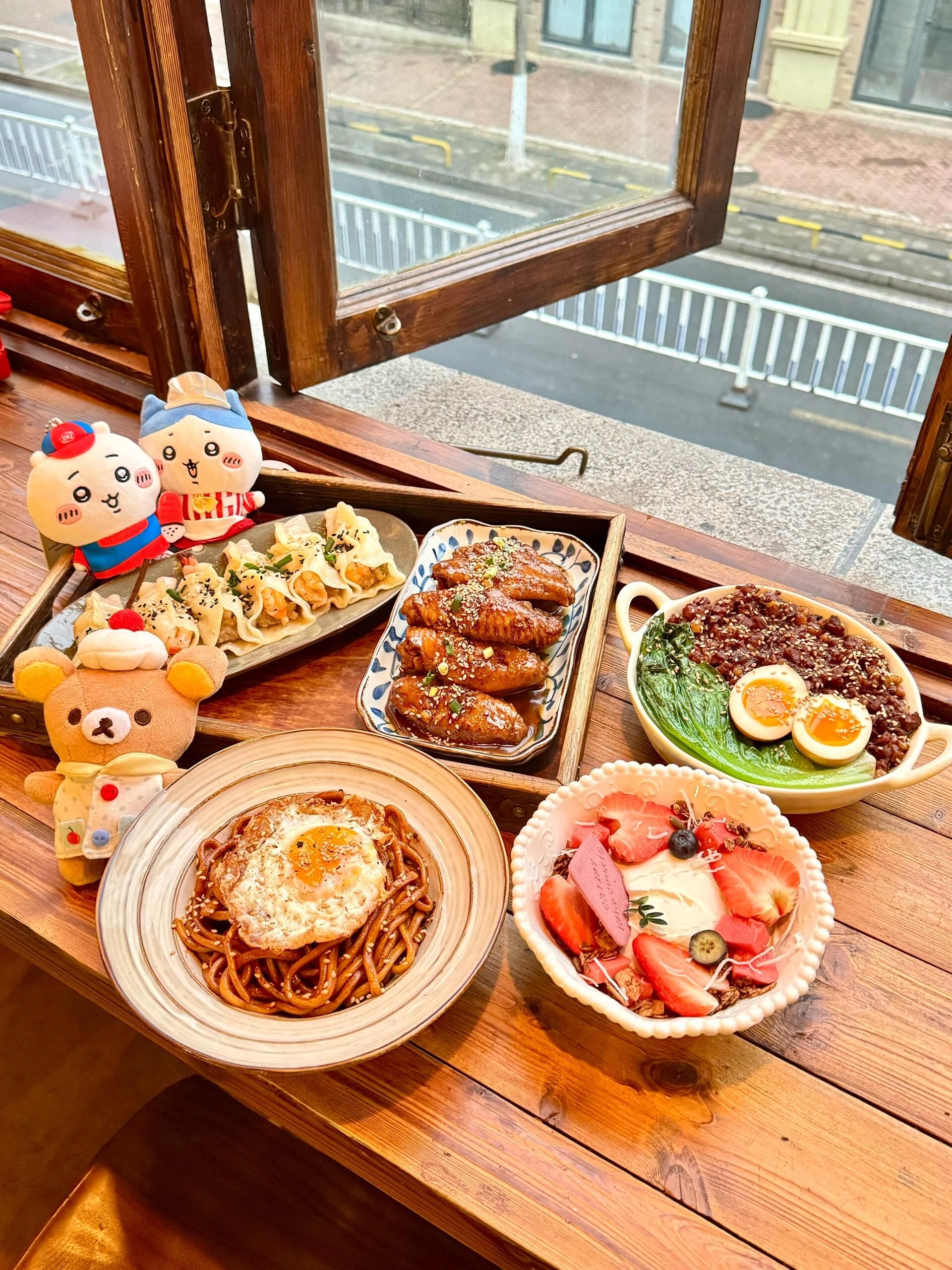 春日食堂(Kitchen&cafe)