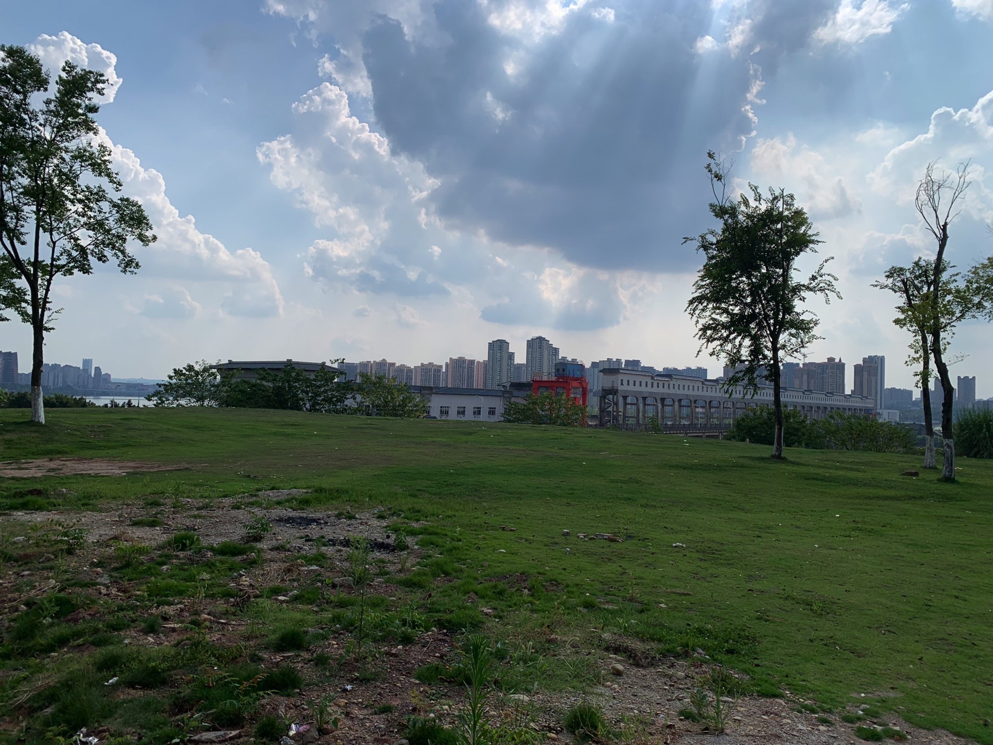 嘉陵江-露营地旅行图片 1