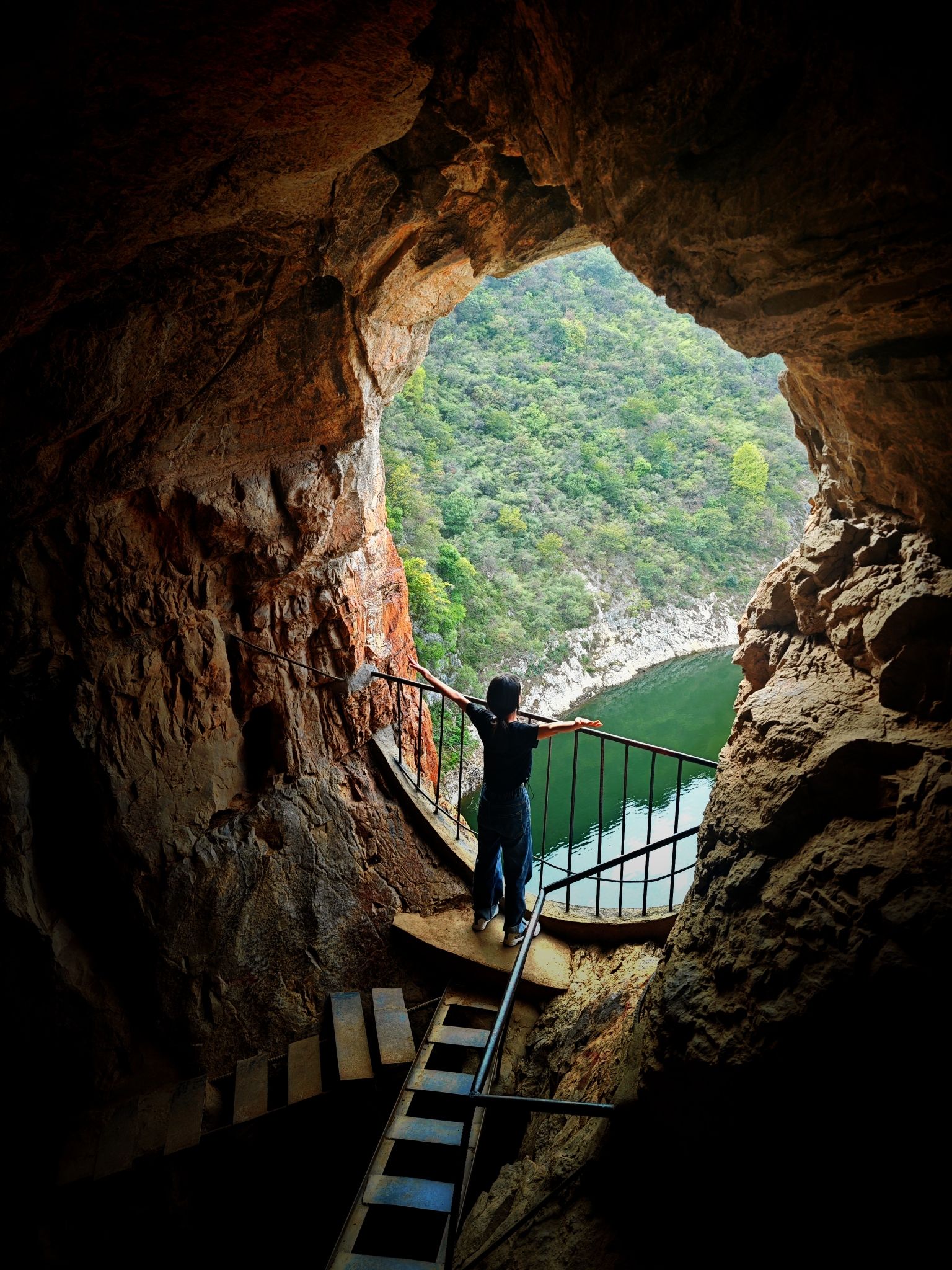 金鱼洞旅行图片 1