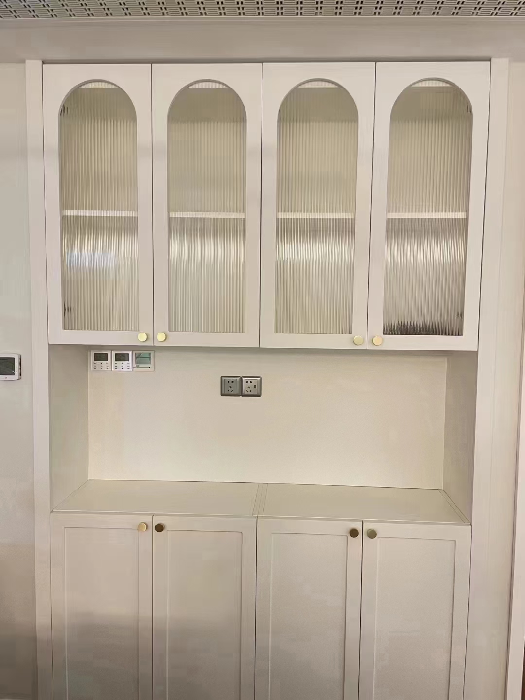 依家全屋设计工作室