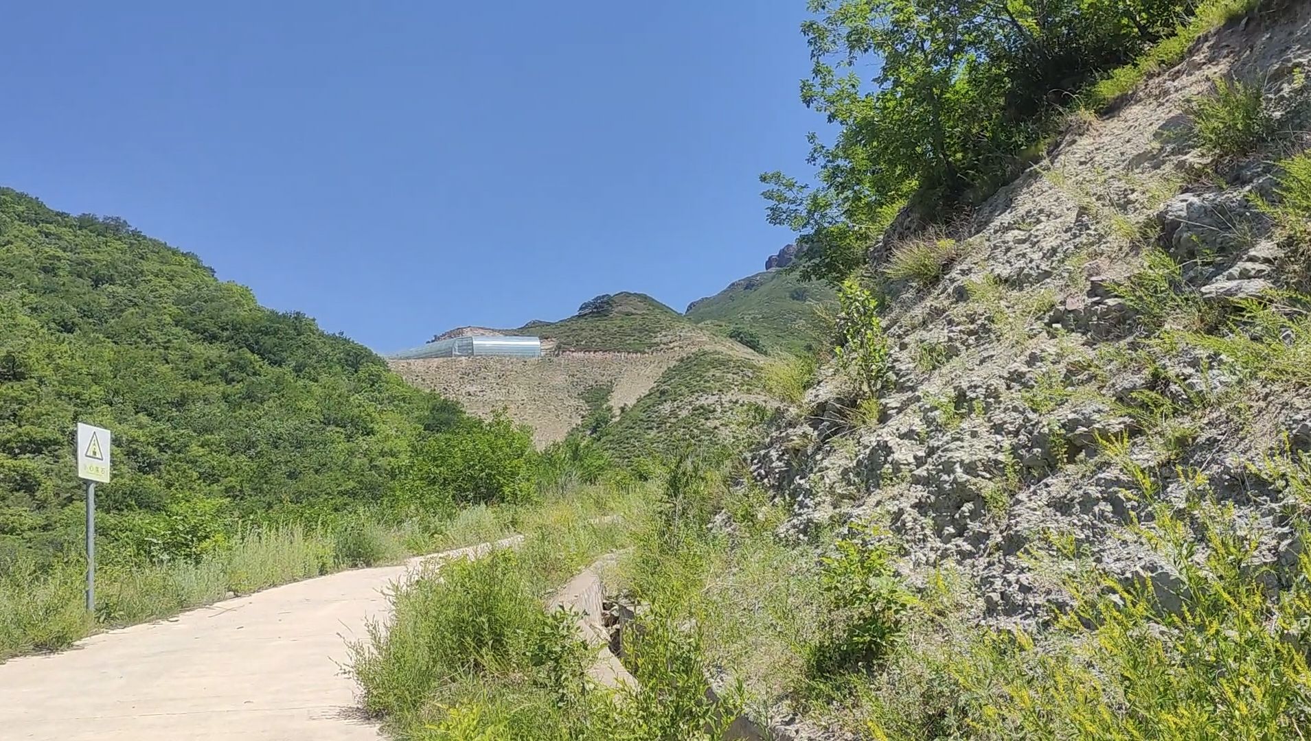 热河生物群古生物化石产地杨树岭保护区旅行图片 2