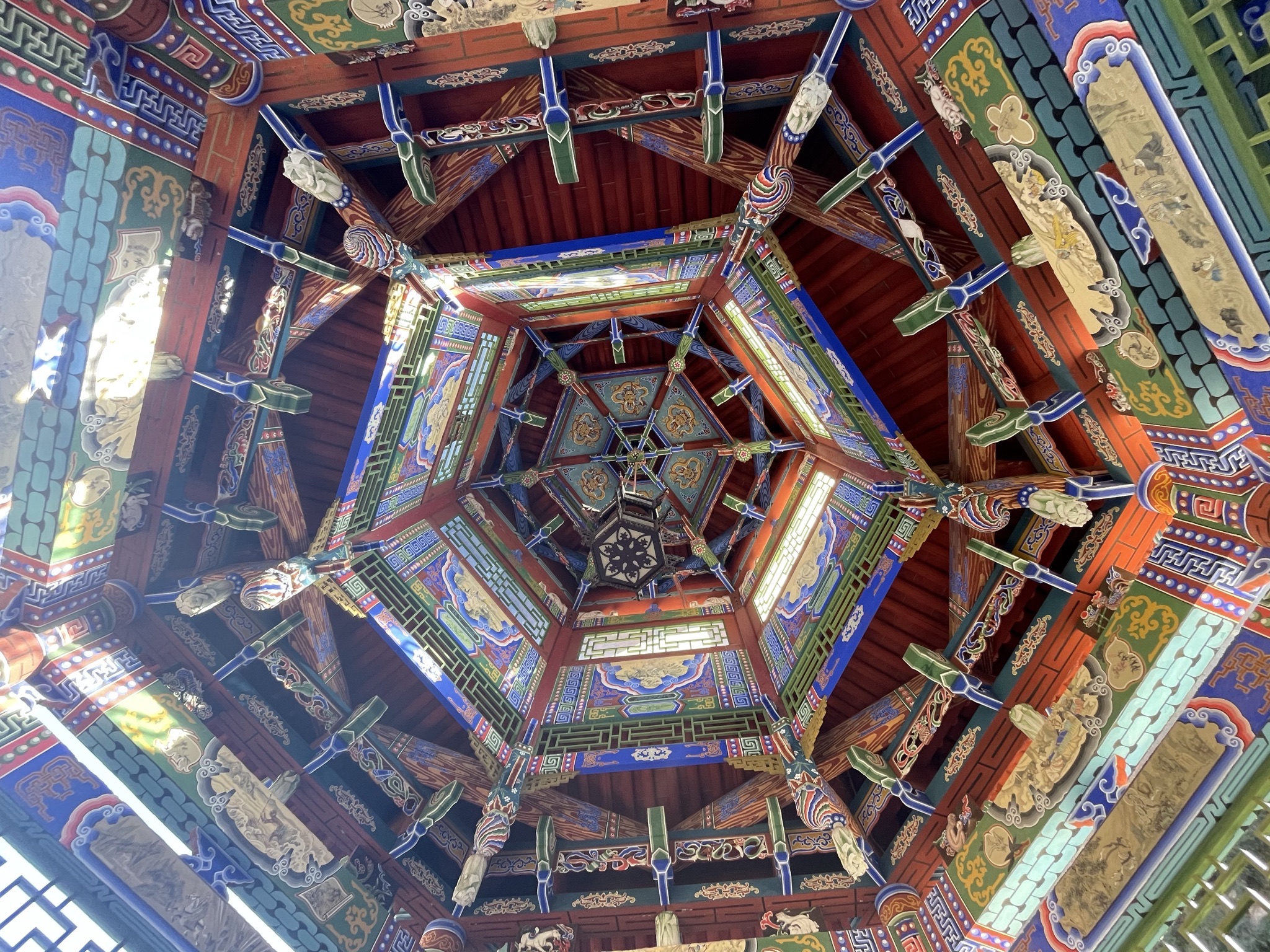 武山摩崖石窟文化旅游区道观实景照片