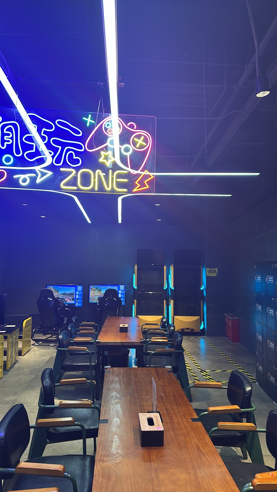 场地封面-镭战大联盟(万科未来中心VFC店)