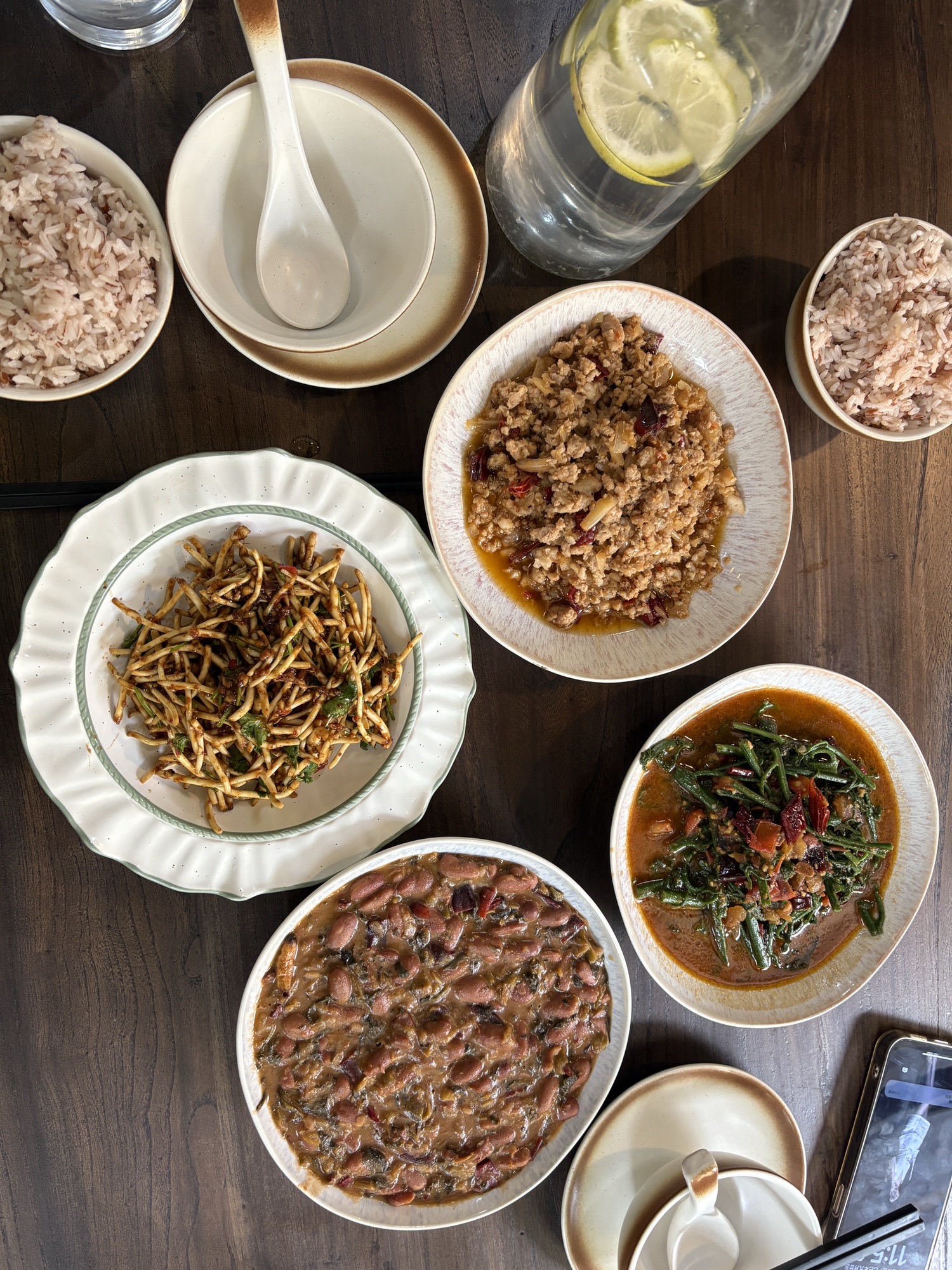 迈迈·云南菜(香樟林风情街店)